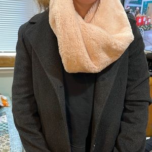Banana Republic Faux Fur pink infinity scarf